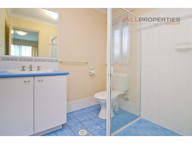 7 Naracoorte Place, Parkinson QLD 4115