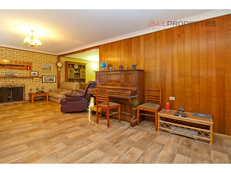 22 Lorikeet Lane, Bellbird Park QLD 4300