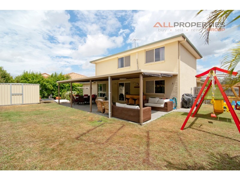 27 Karajini Cres, Parkinson QLD 4115