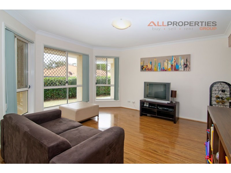 27 Karajini Cres, Parkinson QLD 4115