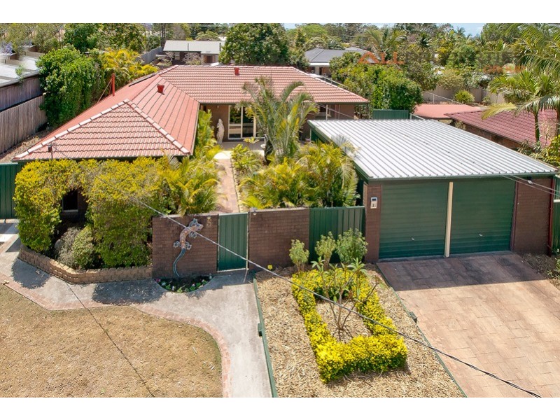 5 CLOVER COURT, Regents Park QLD 4118