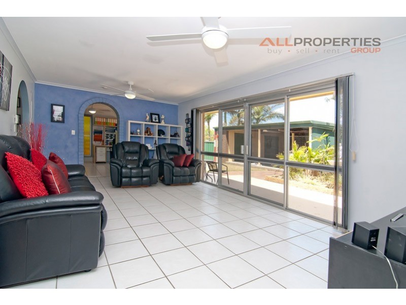 5 CLOVER COURT, Regents Park QLD 4118