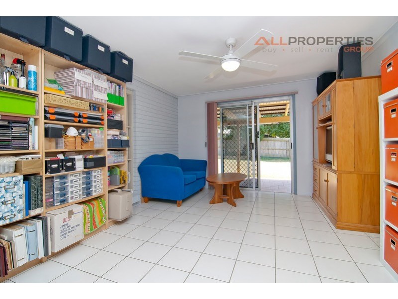5 CLOVER COURT, Regents Park QLD 4118