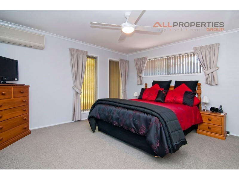 5 CLOVER COURT, Regents Park QLD 4118