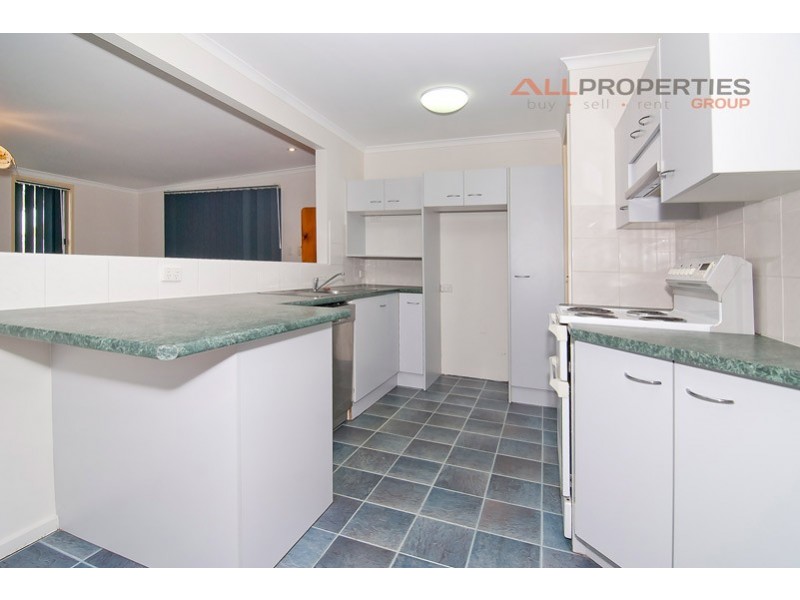 29 Coachwood Street, Crestmead QLD 4132