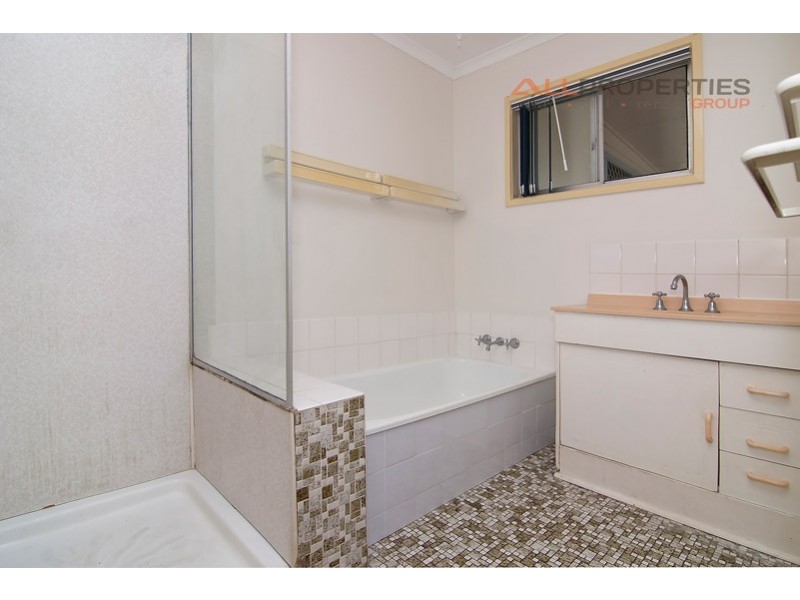 29 Coachwood Street, Crestmead QLD 4132