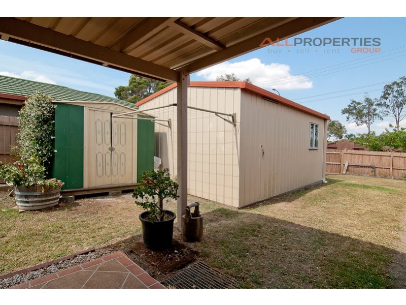 1 MINT GROVE, Regents Park QLD 4118