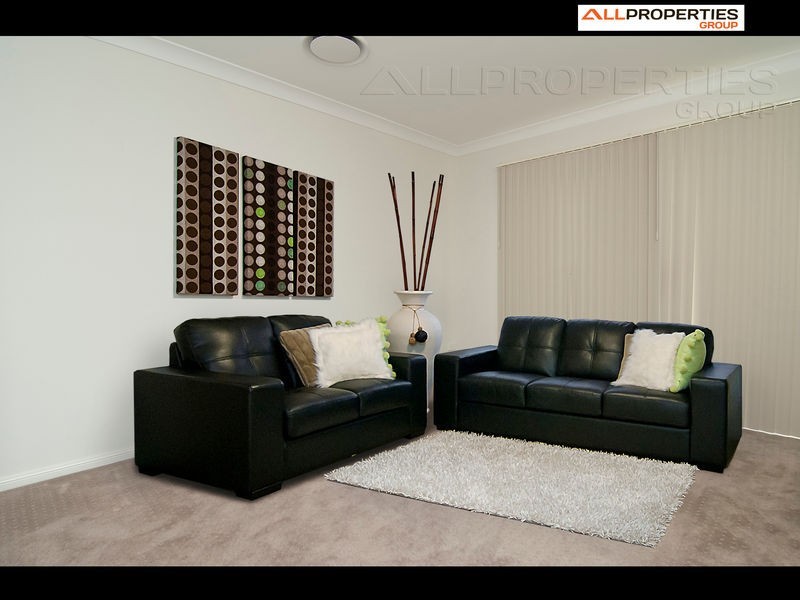 4 Casuarina Circuit, Heathwood QLD 4110