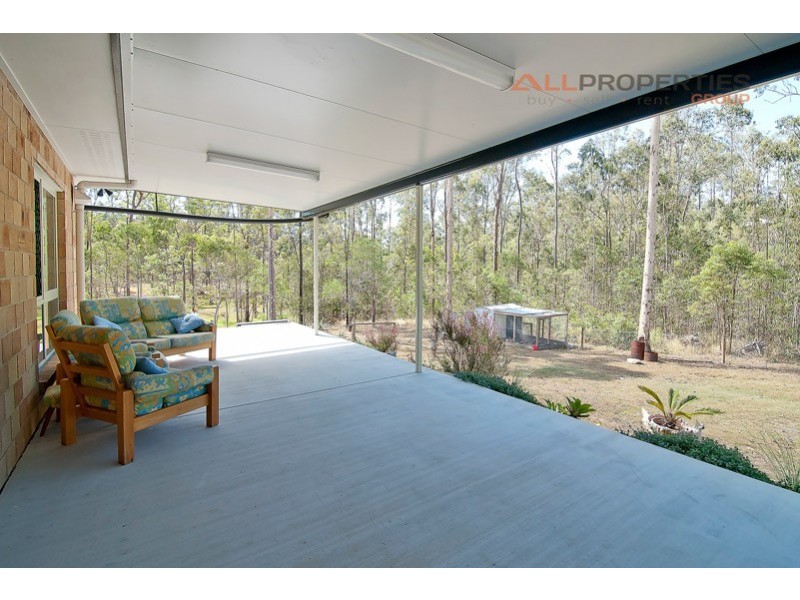 39 Canthook Crescent, New Beith QLD 4124