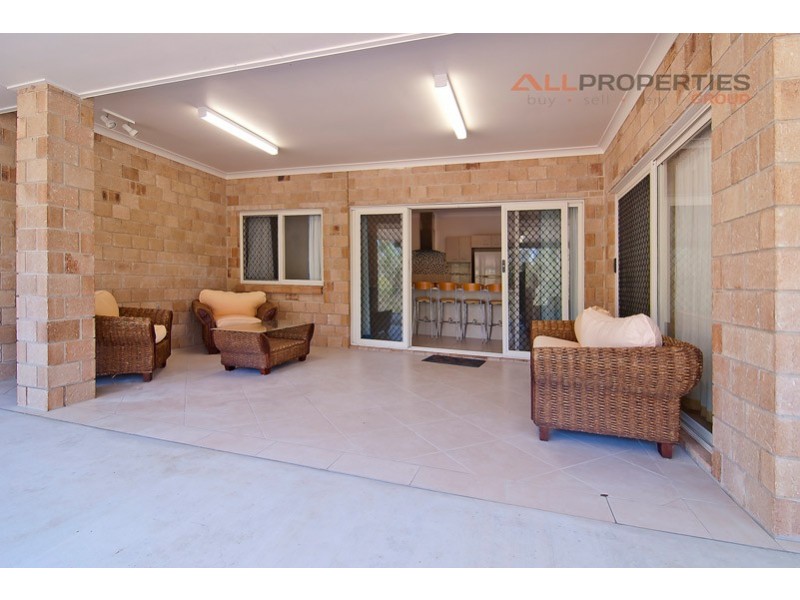 39 Canthook Crescent, New Beith QLD 4124