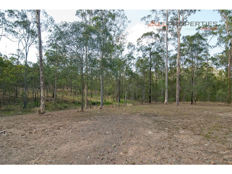 39 Canthook Crescent, New Beith QLD 4124