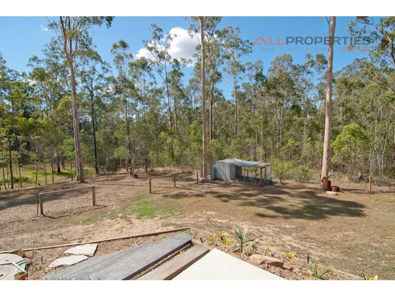 39 Canthook Crescent, New Beith QLD 4124