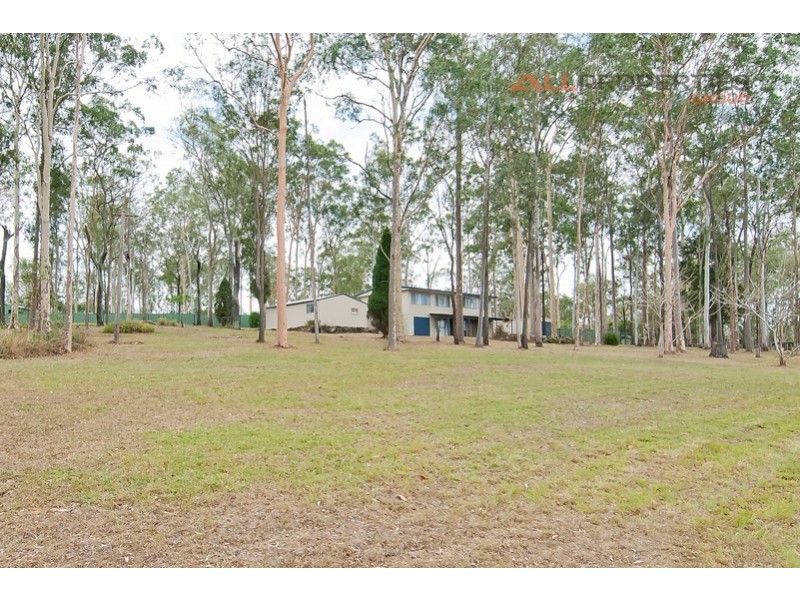 527 Stoney Camp Road, Greenbank QLD 4124