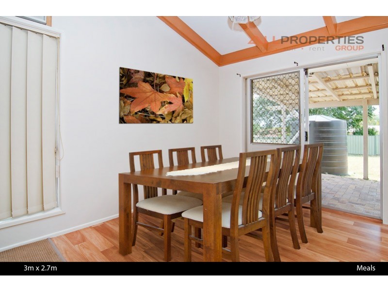 32 Vergulde Road, Regents Park QLD 4118