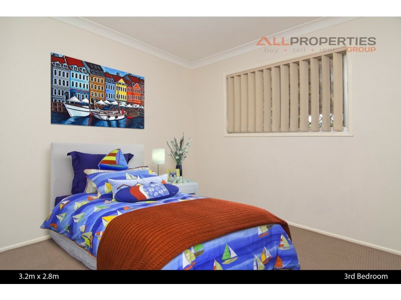 32 Vergulde Road, Regents Park QLD 4118