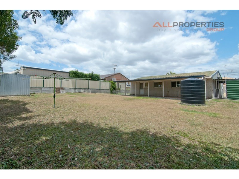 32 Vergulde Road, Regents Park QLD 4118