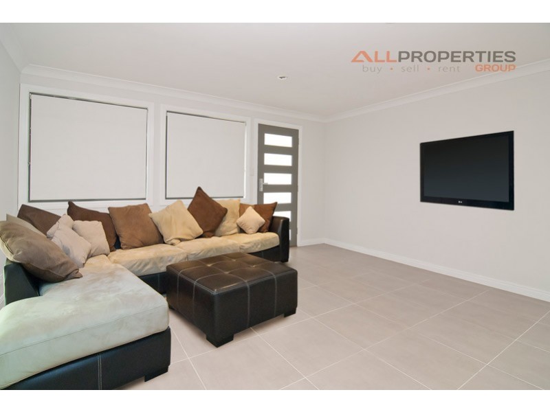 8 Cedrela Place, Algester QLD 4115