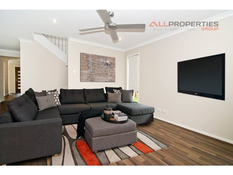 17 Wirewood Place, Heathwood QLD 4110