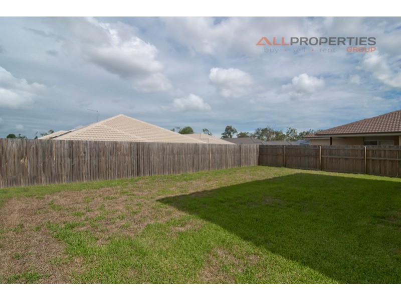 17 Wirewood Place, Heathwood QLD 4110