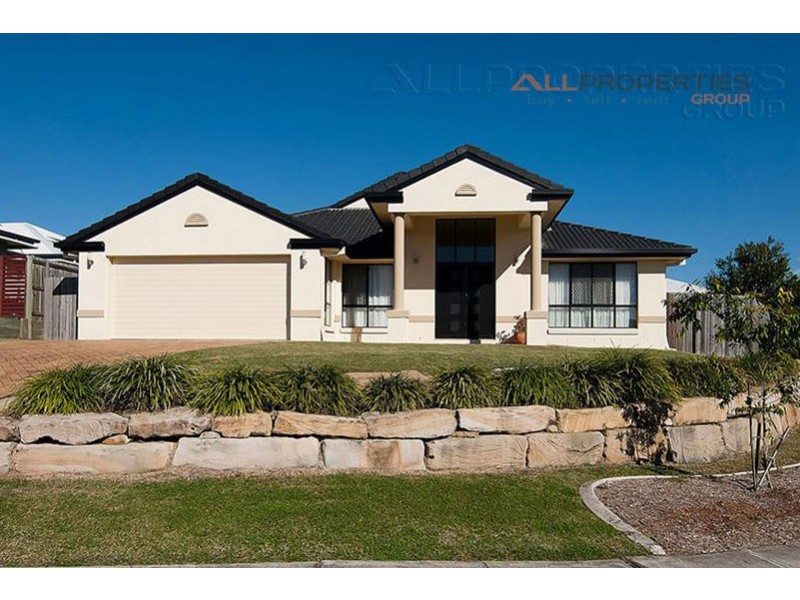 33 Parkwood Dr, Heathwood QLD 4110