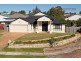 33 Parkwood Dr, Heathwood QLD 4110