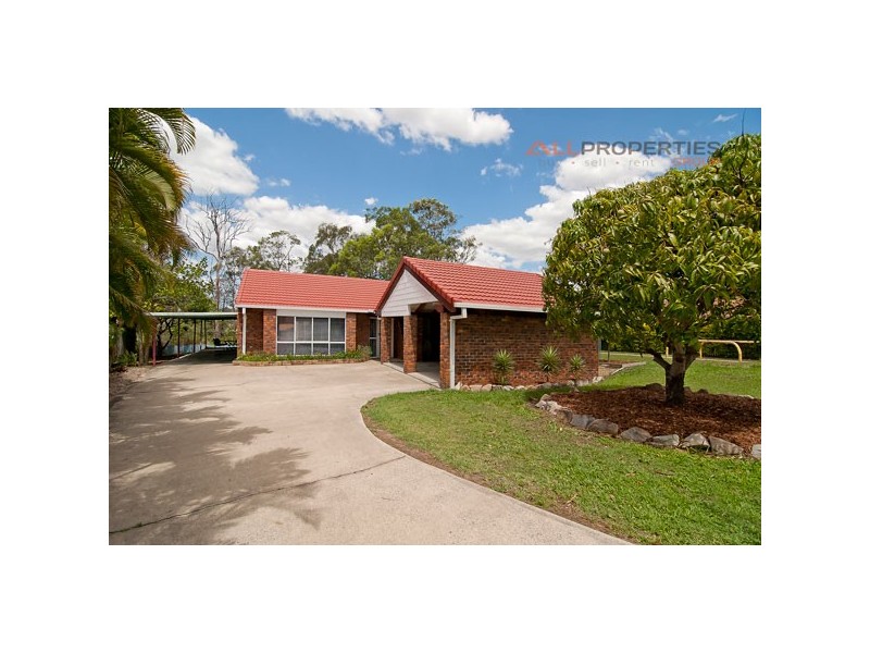 24 Clifton Crescent, Durack QLD 4077