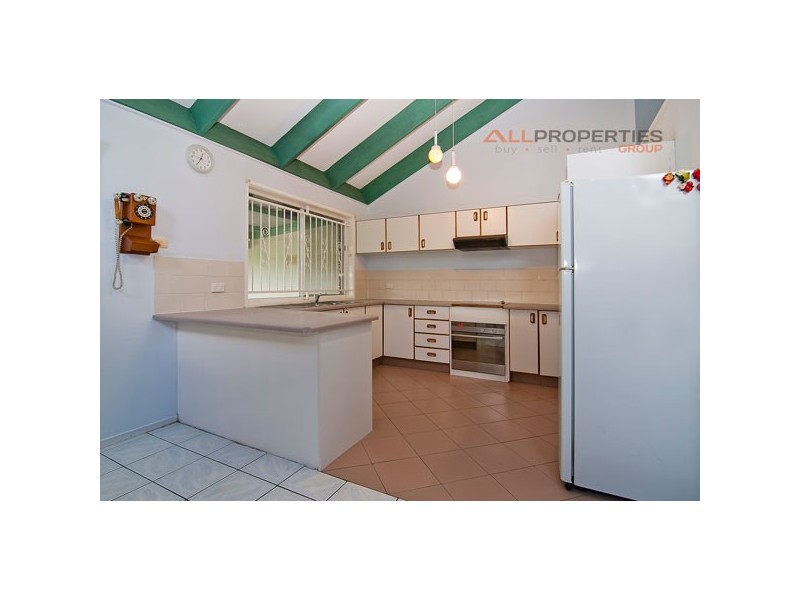 24 Clifton Crescent, Durack QLD 4077