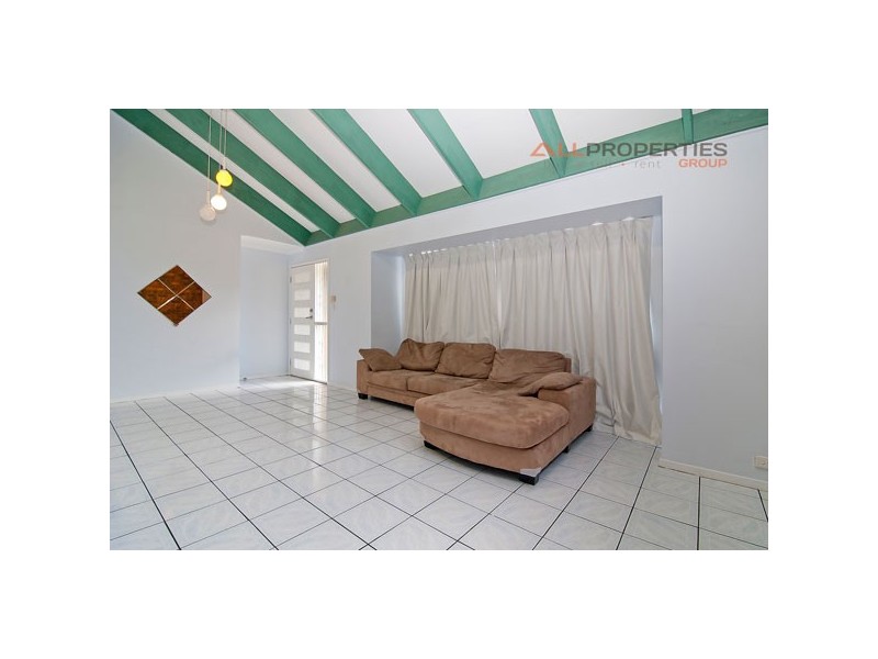 24 Clifton Crescent, Durack QLD 4077