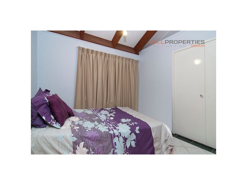 24 Clifton Crescent, Durack QLD 4077