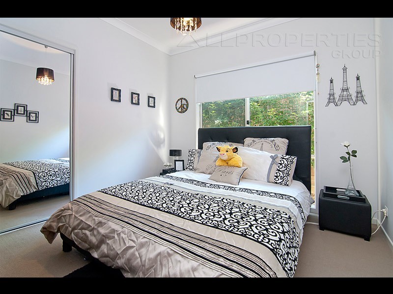 35 Aspen Street, Heathwood QLD 4110