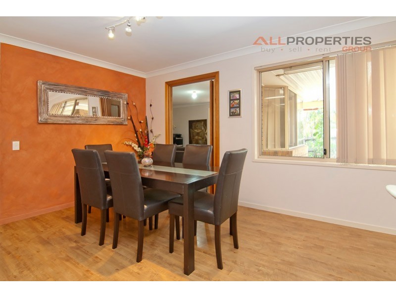 11 Bandicoot Cr, Doolandella QLD 4077