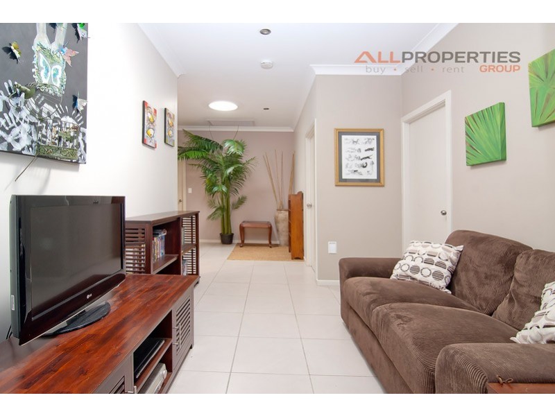 36 Bottlebrush Street, Heathwood QLD 4110