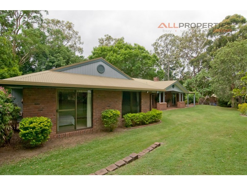 96 Crest Road, Greenbank QLD 4124
