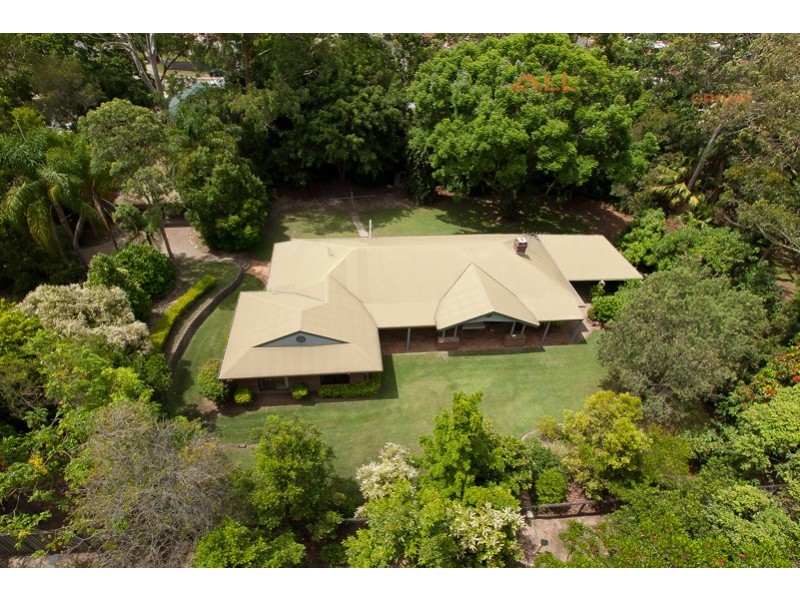 96 Crest Road, Greenbank QLD 4124