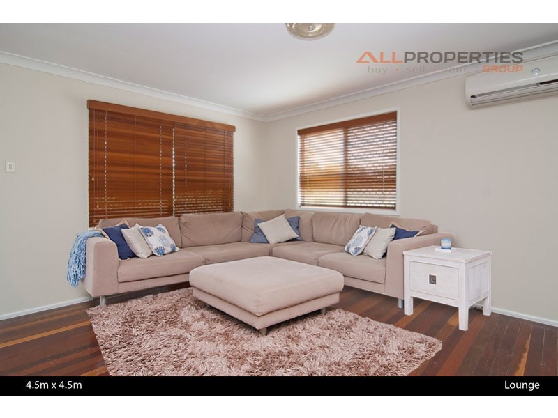 104 Bardon Road, Kingston QLD 4114