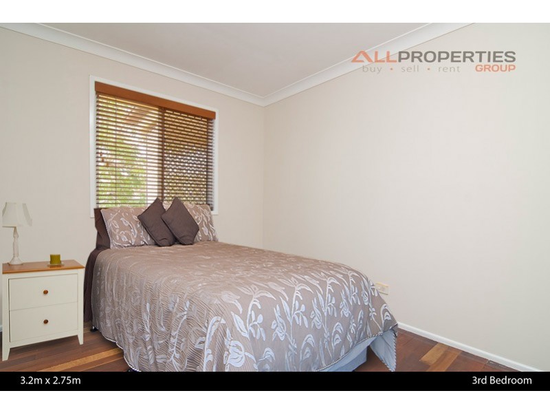 104 Bardon Road, Kingston QLD 4114