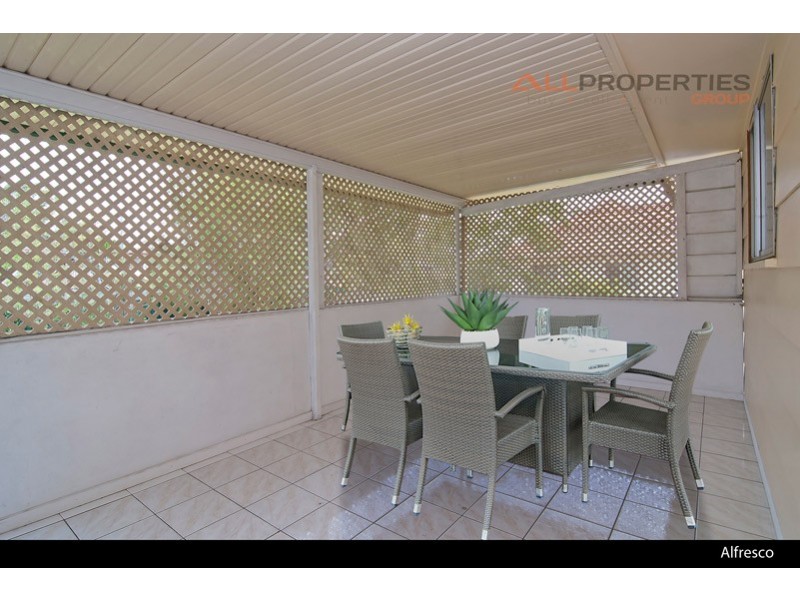 104 Bardon Road, Kingston QLD 4114