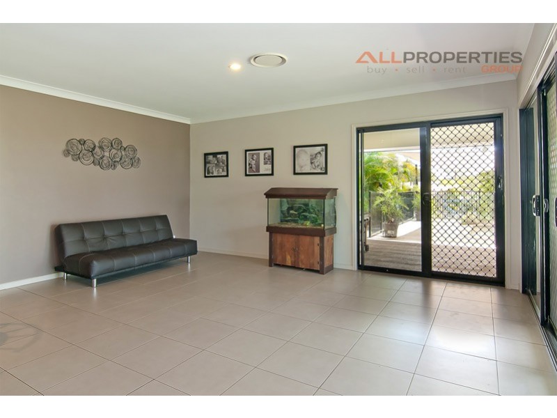48-52 Blue Crane Court, New Beith QLD 4124