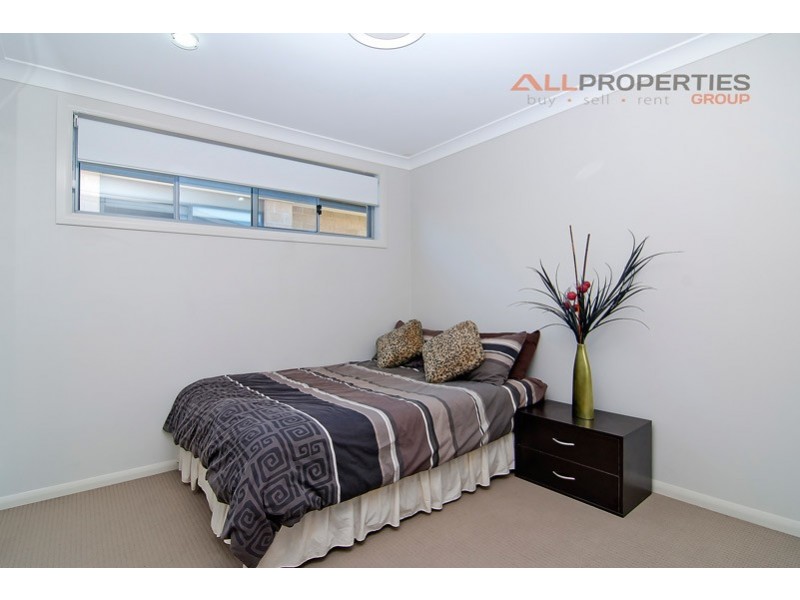 CONTACT AGENT LUCY STREET, Marsden QLD 4132