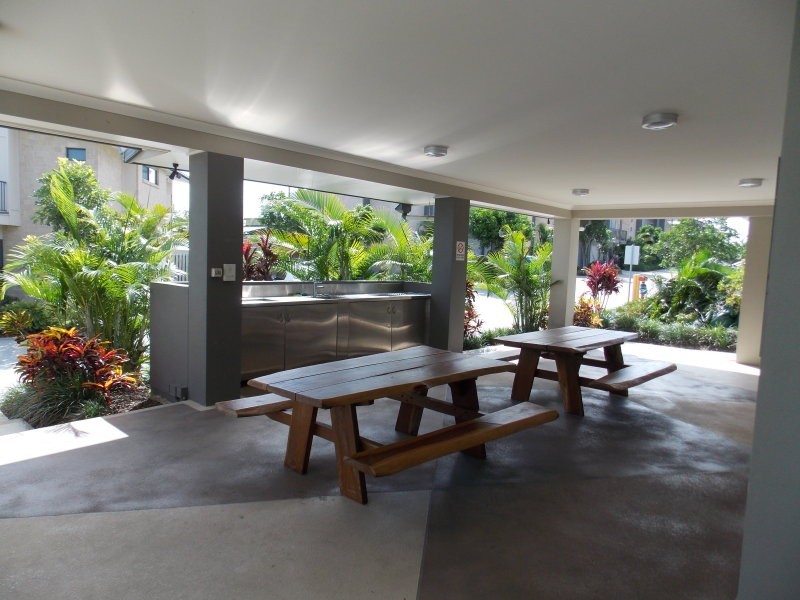 CONTACT AGENT LUCY STREET, Marsden QLD 4132