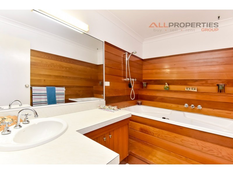 172-184 Lavelle Drive, Logan Village QLD 4207