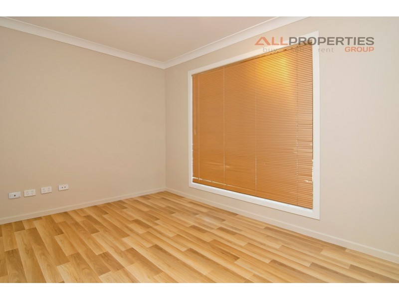 184 Vansittart Rd, Regents Park QLD 4118