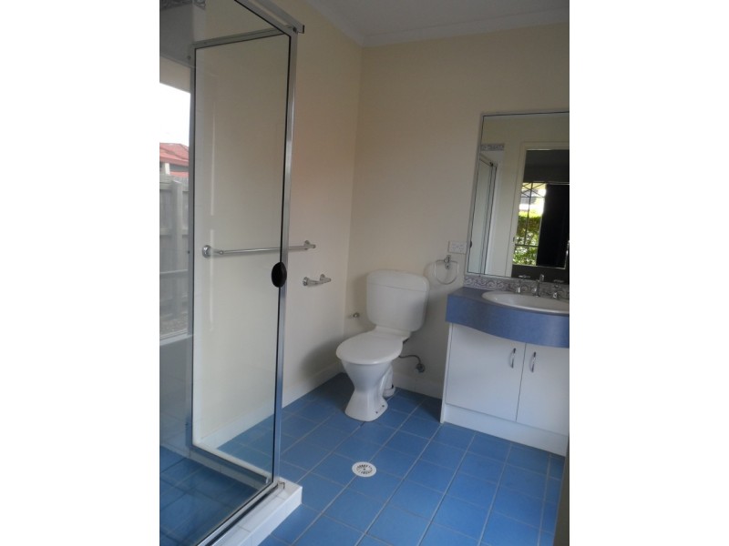 37 The Parkway, Stretton QLD 4116