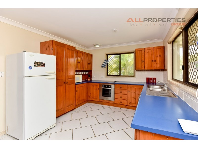 39 CORSLOOT STREET, Regents Park QLD 4118