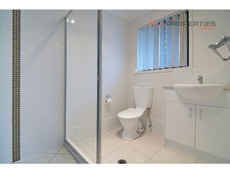 7/2 Sienna Street, Forest Lake QLD 4078