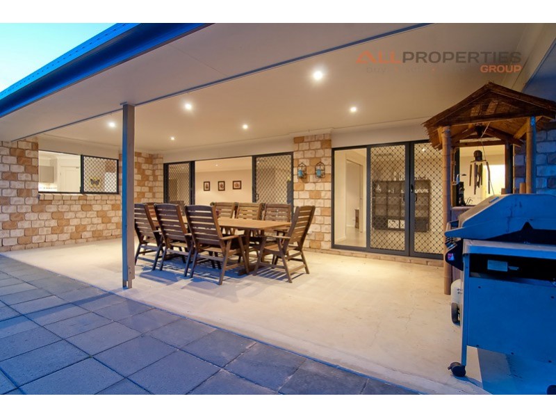 86 Tall Timber Rd, New Beith QLD 4124