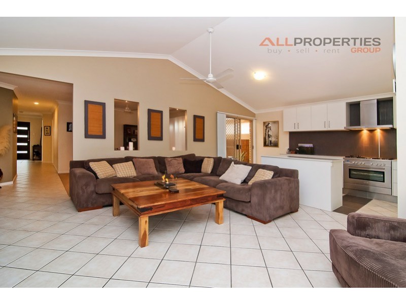 12 Danbulla Crescent, Forest Lake QLD 4078