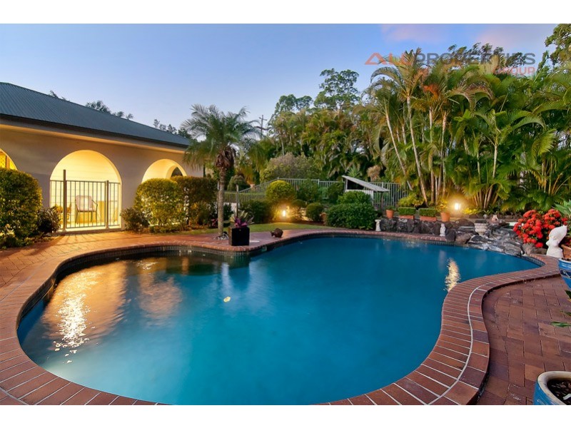 183-185 Andrew Road, Greenbank QLD 4124