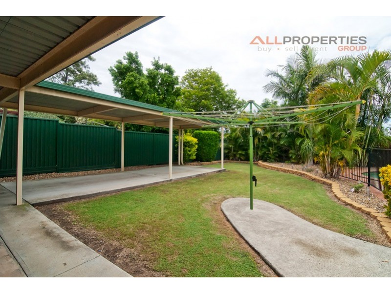 24 Homebush Drive, Regents Park QLD 4118