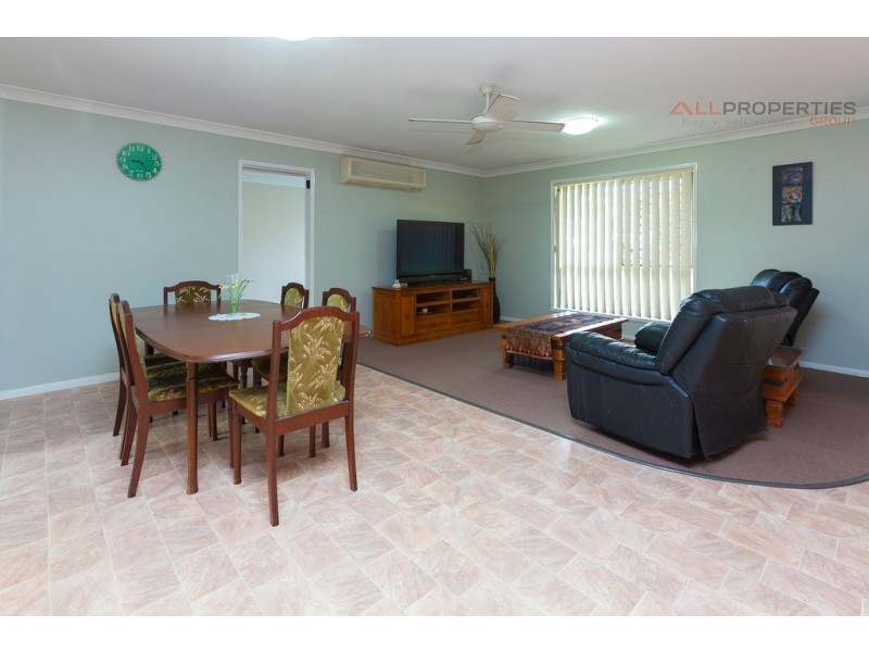26 Lyrebird Street, Loganlea QLD 4131